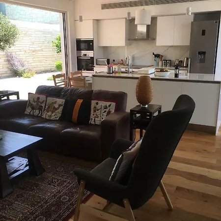 Luxury Paradisos Holiday home Paphos