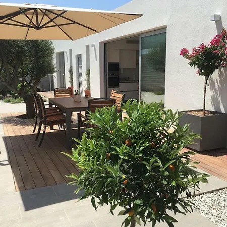 Luxury Paradisos Paphos