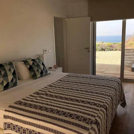 Luxury Paradisos Пафос